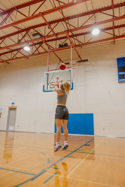 SPOT UP SHOOTER SHORT IN BLACK