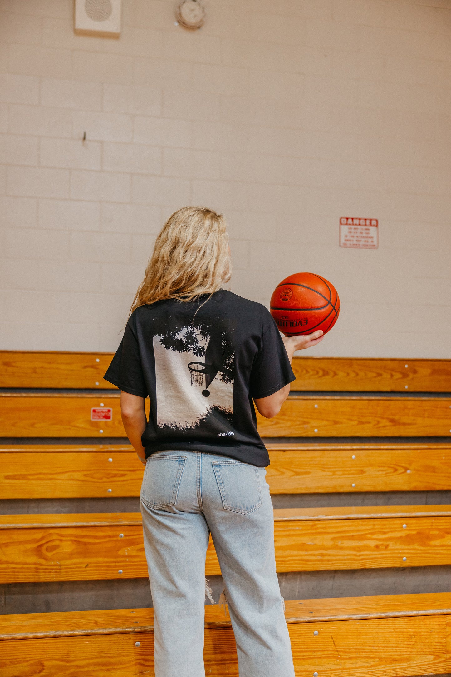 PLAY LIKE A GIRL TEE